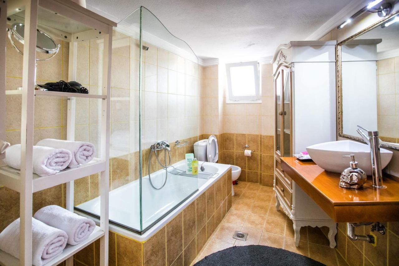 Apartment Luxury - Free Parking *